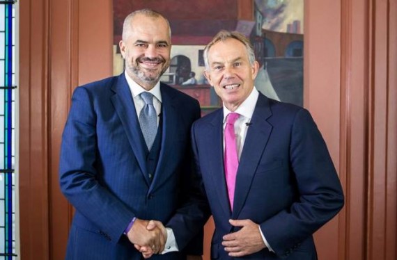 TONY BLAIR NË SHQIPËRI/ Rama takohet me ish-kryeministrin britanik
