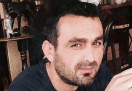 FOTOLAJM/ Shkoi në Greqi me të ëmën për të blerë mobilje, zhduket në mënyrë misterioze 41-vjeçari shqiptar. Familja vihet në kërkim