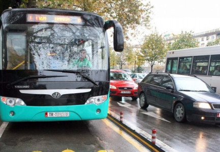 HIQEN BILETAT E TRANSPORTIT URBAN/ Ministrja e Infrastrukutrës: Prerja e tyre do të bëhet përmes…