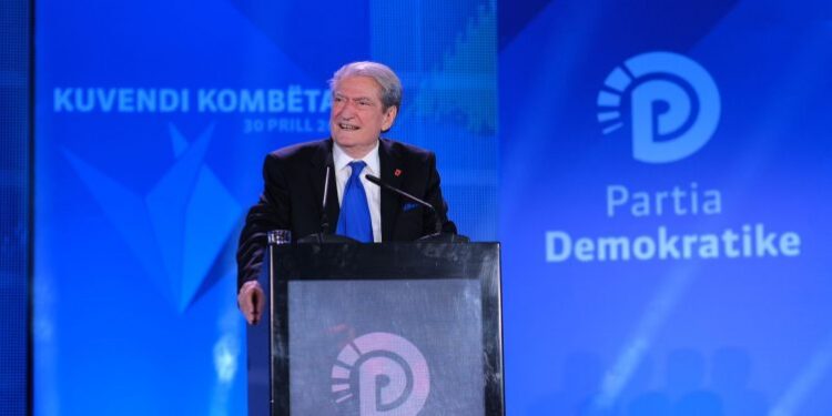 “NON GRATA”/ Ish-kryeministri: Unë jam Sali Berisha, nuk e pranoj gënjeshtrën!