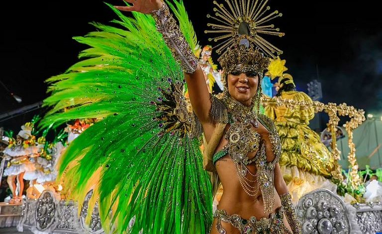 “BRAZILI PA KARNAVALE NUK…”/ Pas dy vitesh pandemi rikthehen festivalet vezulluese të Sambas në Rio De Janeiro