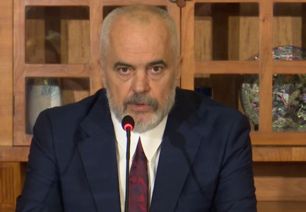 “DO LEGALIZOJMË KANABISIN PËR PËRDORIM MJEKËSOR”/ Rama: Çfarë qytetarët kanë thënë do të bëhet, nuk diskutohet