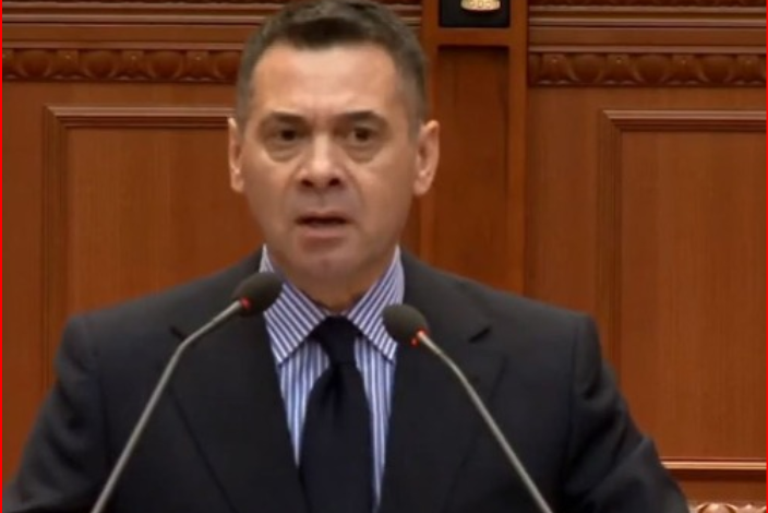 KRIZA ENERGJITIKE/ Ahmetaj: Bizneset duhet të ishin në mëshirën e tregut, por ne i kemi subvencionuar