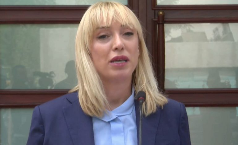 FERMAT NË RREZIK FALIMENTIMI NGA RRITJA E KOSTOS/ Krifca: Garantojmë nevojën e vendit për qumësht