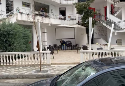 I HODHËN GRANATË PËR TA VRARË/ Arrestohet 36 vjeçari, ja për çfarë akuzohet. Autori shpallet në kërkim