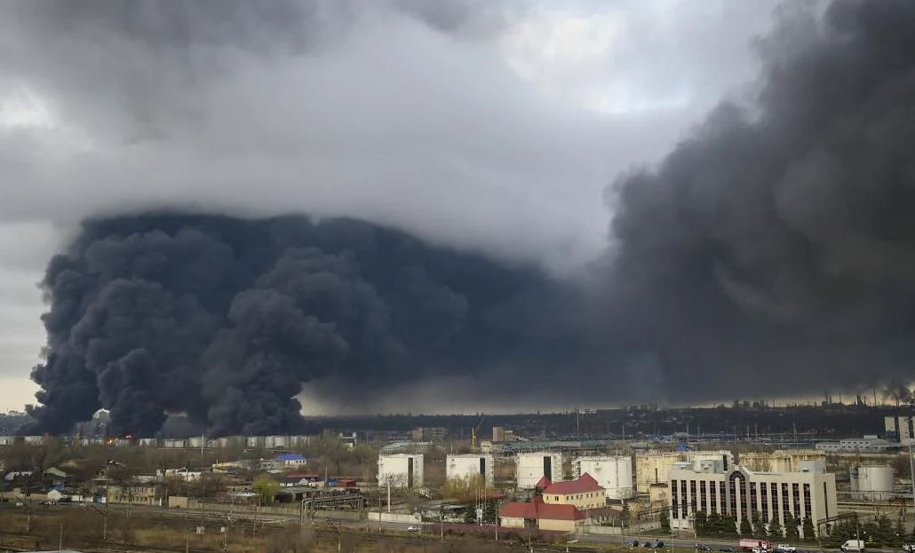 PAMJET/ Shpërthime të fuqishme në qytetin e Odesas, rusët hedhin në erë aeroportin