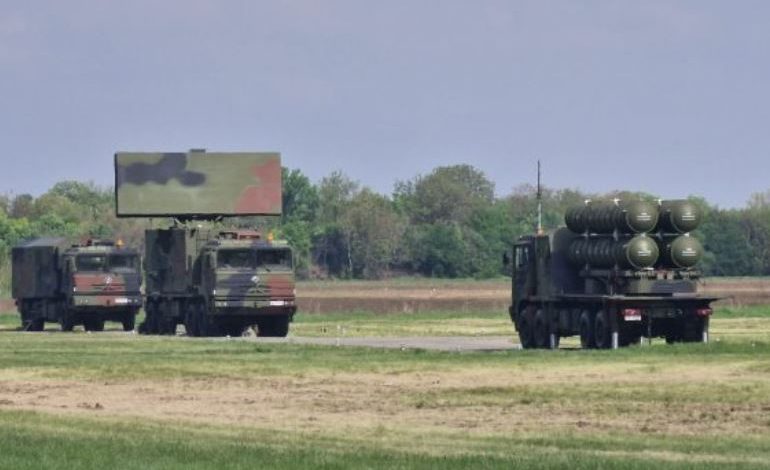 SERBIA EKSPOZON ARMËT KINEZE/ Reagon Kosova: Po rrezikohet paqja