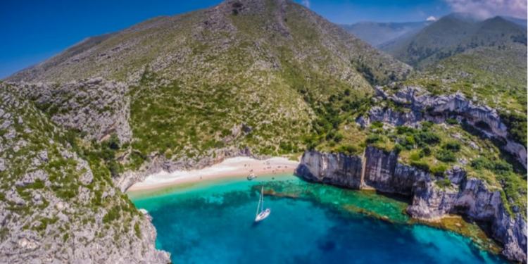 “DESTINACION PA RREZIK…”/ CNN promovon Shqipërinë për sezonin turistik të 2022. Njihuni me arsyen