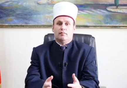 NESËR NIS MUAJI I RAMAZANIT/ Kreu i Komunitetit Mysliman mesazh besimtarëve: Niseni agjërimin, është një adhurim që…