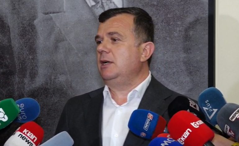 PRESIDENTI I RI/ Balla njofton shtyrjen e Konferencës së Kryetarëve: Propozoj që raundi i parë të zhvillohet në datën…