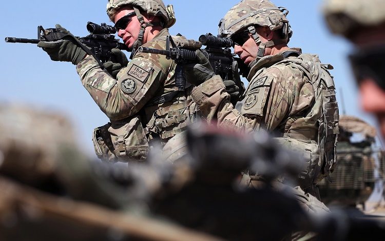 USHTRIA AMERIKANE NË UKRAINË? Blinken i prerë pas vizitës në Kiev