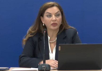 PROCESI I VOTIMIT PËR KRYETARËT E DEGËVE/ Komisioni i Rithemelimit publikon gjetjet: Janë zgjedhur 8 zonja…