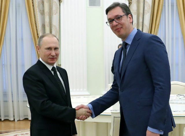 SERBIA NUK NDALON FLUTURIMET ME SERBINË/ Vuçiç: Jemi shtet i lirë vendosim vetë