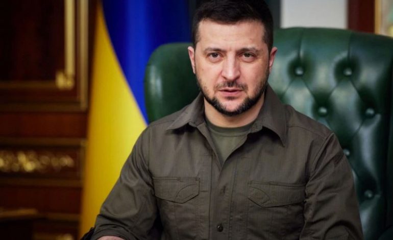 “MË KËSHILLUAN TË IKJA”/ Zelensky kujton çfarë i thanë liderët e perëndimit kur nisi lufta: Ata nuk e dinin sa guximtarë jemi