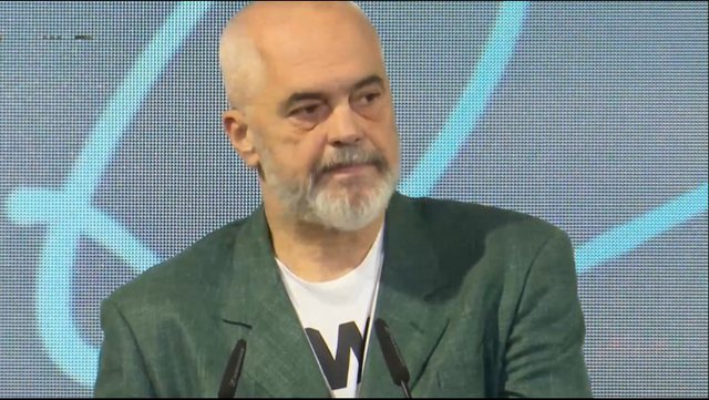 “BERISHA THA…”/ Rama i kthehet gazetares: Kush është ky? Ndjesë pastë