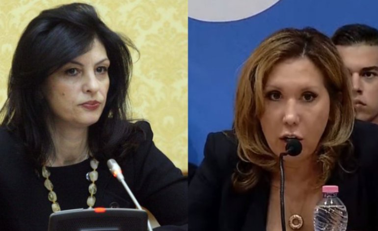 REPLIKAT ME JOZEFINA TOPALLIN/ Evi Kokalari: Ajo nuk shkrin dot partinë e vet! Problemin që ka me femrat…