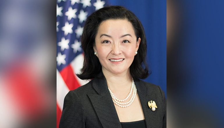 LUFTA/ Ambasadorja Yuri Kim: SHBA dhe Shqipëria po dokumentojnë krimet në Ukrainë