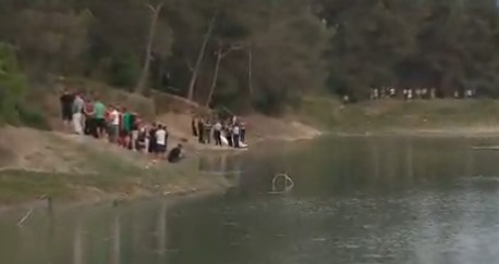 NGJARJA TRONDITËSE/ Dy fëmijët e mbytur në liqenin e Prushit janë vëllezër, 15-vjeçari hyri për të shpëtuar vëllanë e vogël