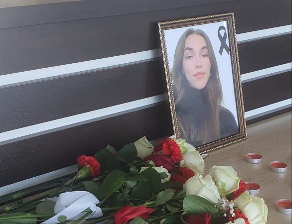 TRAGJEDIA NË FUSHË-ARRËZ/ Mesazhi prekës i pedagogut: Sot fakulteti ishte në zi, Sidorela e donte jetën, por varfëria…