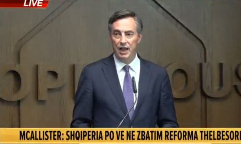 NEGOCIATAT/ Kryetari i Komitetit të Jashtëm i PE: Shqipëria dhe Maqedonia e Veriut i kanë përmbushur kushtet…
