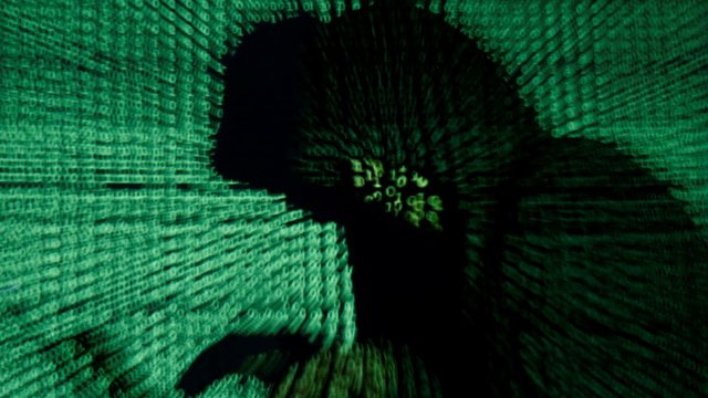 STUDIMI/ Britania, “ushtarë kibernetikë” rusë po përforcojnë përmbajtjet pro Kremlinit