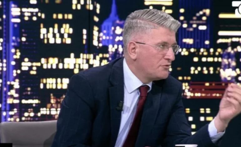 “DO T’I TALLË KANDIDATËT, SIÇ…”/ Gjekmarkaj për presidentin e ri: Kemi rënë në grackën e Ramës