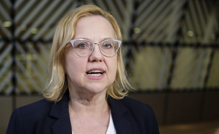 PËRFUNDON MARRËVESHJA 30-VJEÇARE/ Polonia i jep fund marrëdhënieve energjetike me Rusinë