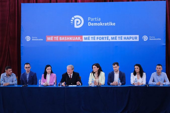 TAKIMI NË BERAT/ Berisha: Lëvizja jonë është revolucion që ka një mision për…