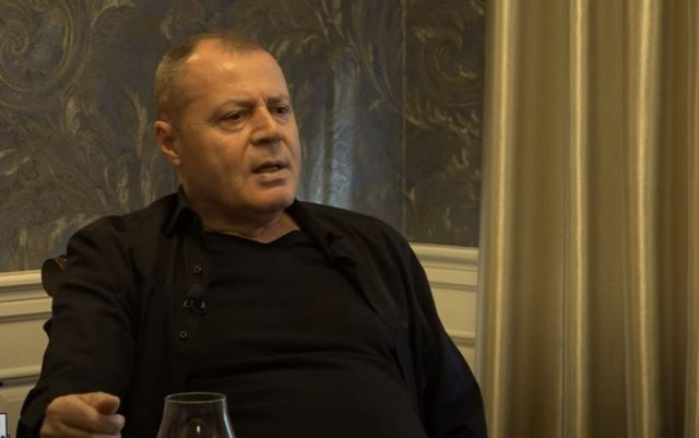 “BORA ZEMANIN DHE ILDA BEJLERIN…”/ Mustafa Nano zbulon femrën me të cilën do të flinte një natë