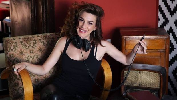 “QESH MIRË KUSH QESH I FUNDIT”/ Publikohet FOTO e parë e Elsa Lilës pas daljes nga burgu