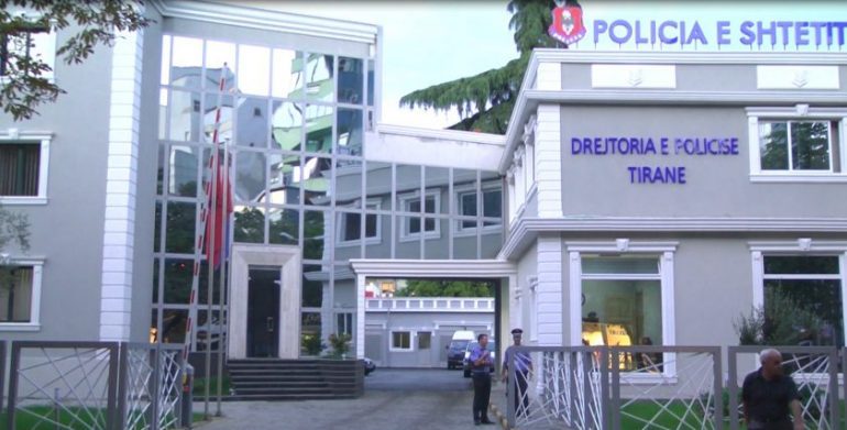 POLICIA E SHOQËROI PËR SHERRIN/ Por i zbuloi kokainë, arrestohet holandezi në Tiranë
