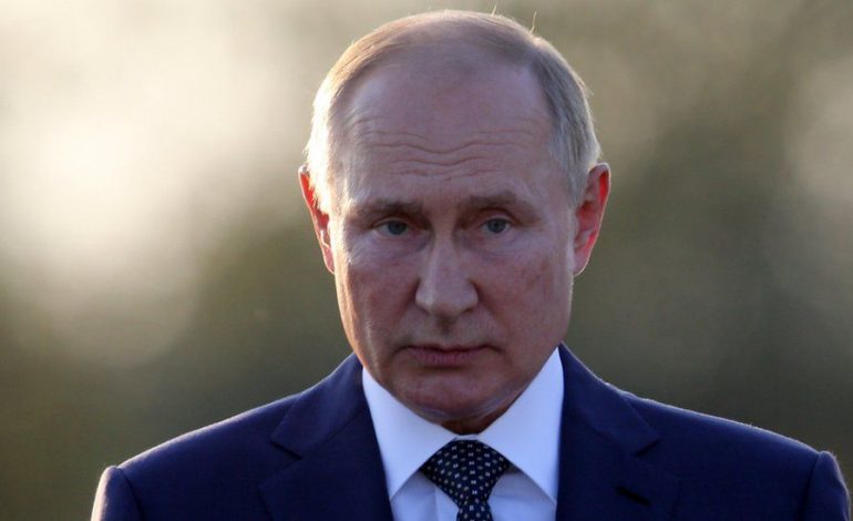 PUTIN NË PANIK/ Humbjet në luftë kanë shkaktuar mungesa në radhët e ushtrisë, lideri rus miraton ligjin që…