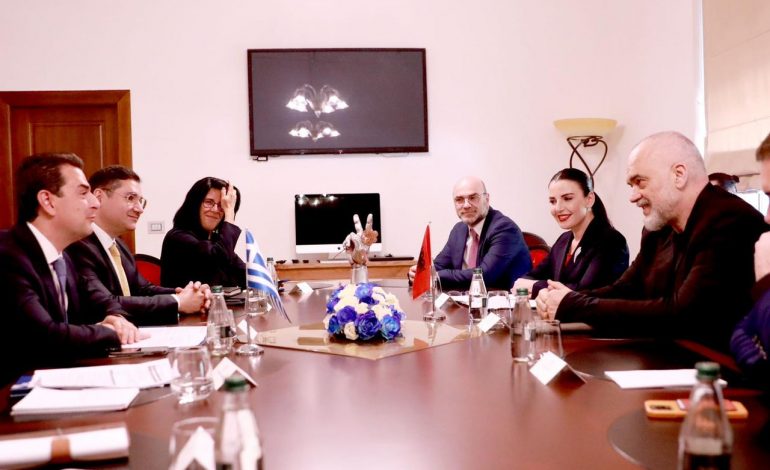 RAMA PRET NË TAKIM MINISTRIN GREK/ Ja çfarë diskutuan dy zyrtarët