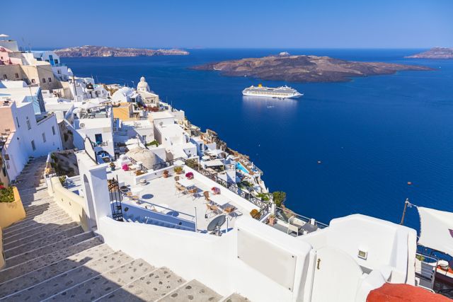 GREQIA NUK GJEN QETËSI/ Tërmeti me magnitudë 4.1 trondit ishullin e famshëm grek