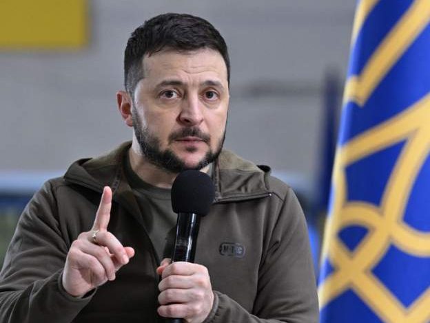 PARA FESTIMEVE TË DITËS SË FITORES SË RUSISË/ Zelensky paralajmëron ukrainasit: Qëndroni larg pyjeve…