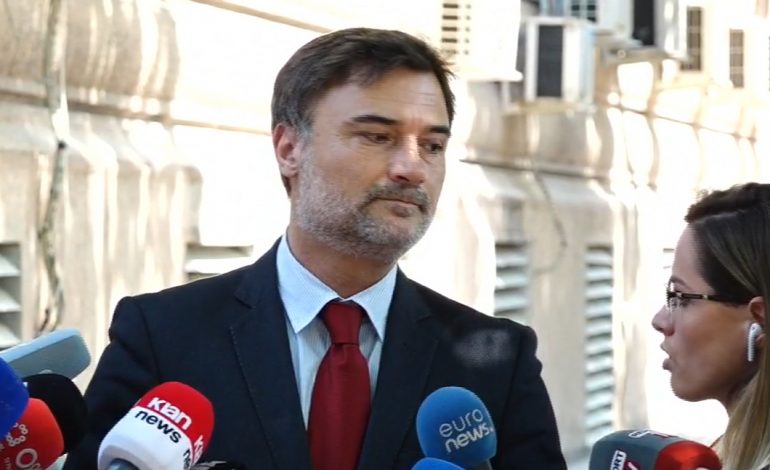 PRESIDENTI/ Intensifikohen negociatat, ja kë takon Alibeaj para mbledhjes me deputetët në selinë e PD