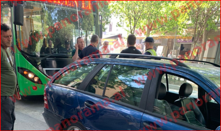 PAMJET/ Përfshihet në aksident një tjetër autobus në Tiranë
