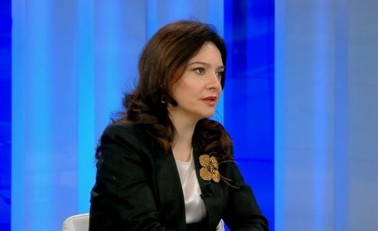 DEBATE PËR EMRIN E PRESIDENTIT/ Elisa Spiropali: Alibeaj si Lulzim Basha, nuk mund të na kushtëzojnë