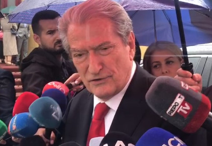 “TË LARGOHET AMBASADORI RUS”/ Berisha pas fjalës së Zelensky: Të anulohen vizat për çdo qytetar rus në Shqipëri