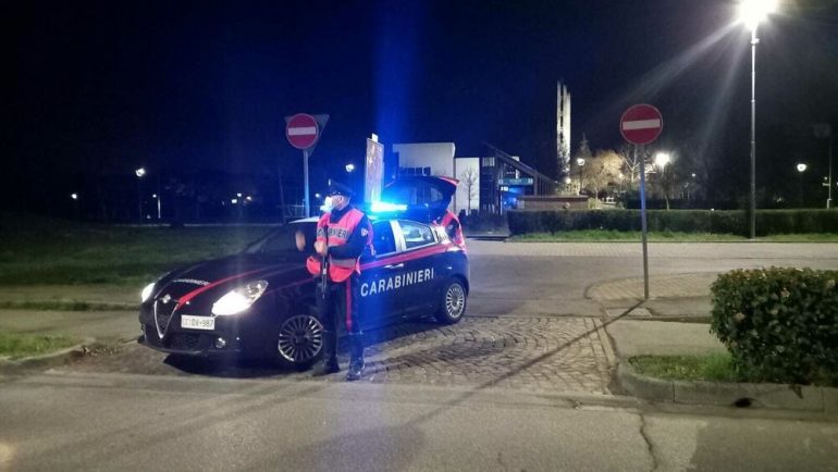 SHPERNDANIN DROGË/ Policia italiane arreston shtatë shqiptarë, paratë e drogës do të pastroheshin në Shqipëri