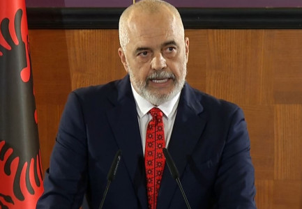“PO JETOJMË KOHË TË RREZIKSHME”/ Rama zbardh projektin: Bazë detare të NATO-s në Shqipëri