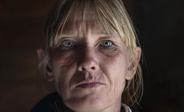 PËRDHUNUAN GRA E FËMIJË/ Histori ngjethëse, brenda fshatit ukrainas ku rusët plaçkitën e torturuan
