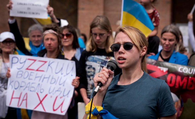 SULMET RUSE/ Gruaja e komandantit ukrainas lutet për shpëtimin e mbrojtësve të fundit të Mariupolit: Ne nuk duam që ata të vdesin