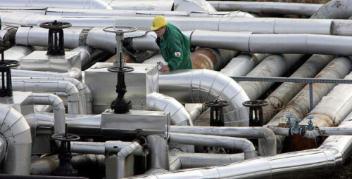 ANALIZA/ BBC: Ndalimi i naftës ruse do të godiste rëndë Hungarinë