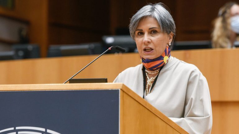 E FUNDIT! PE voton raportin e Santos: BE të nisë bisedimet e anëtarësimit me Shqipërinë dhe Maqedoninë e Veriut