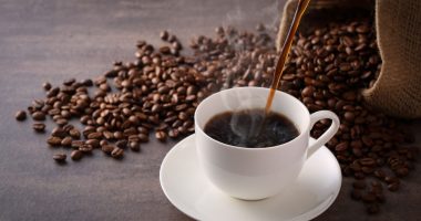 MUND TË SHKAKTOJË PROBLEME SERIOZE NË STOMAK/ Ky përbërës nuk duhet të përzihet kurrë me kafe