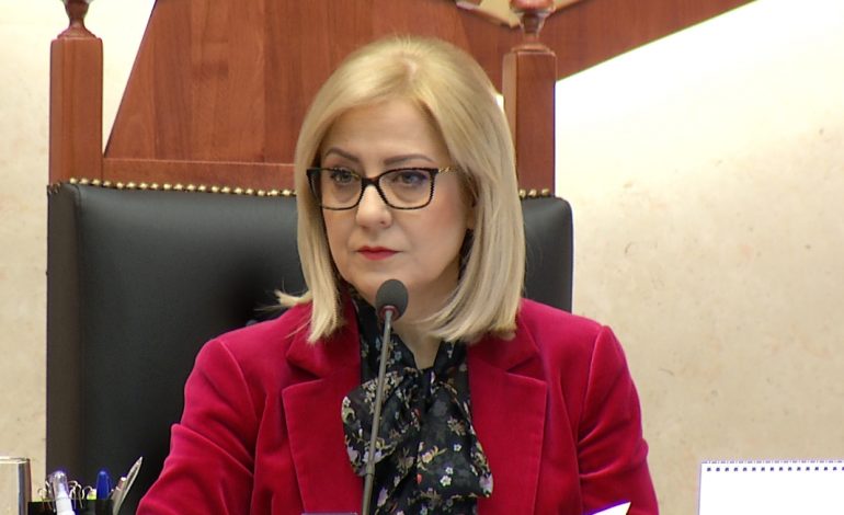 URON BESIMTARËT MYSLIMANË/ Nikolla: Të gëzojmë e sfidojmë bashkarisht vështirësitë prej tërmetit, pandemisë dhe reve të luftës