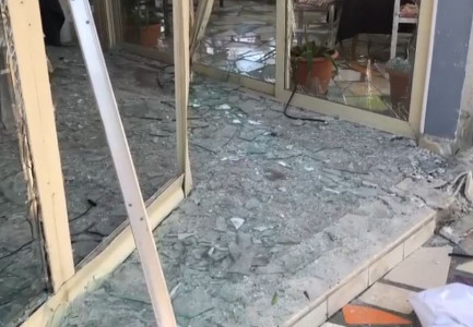 KATËR PUNONJËS PO FLININ/ Detajet nga shpërthimi në Vlorë! Në kolonën kryesore të lokalit u vendos 500 gram tritol