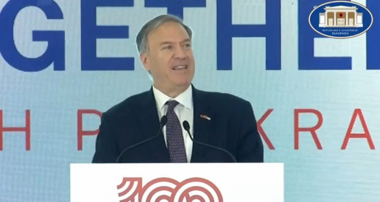 “S’KA RËNDËSI KUSH ËSHTË NË PUSHTET”/ Mike Pompeo: SHBA do të ndihmojë Shqipërinë për të zhdukur korrupsionin
