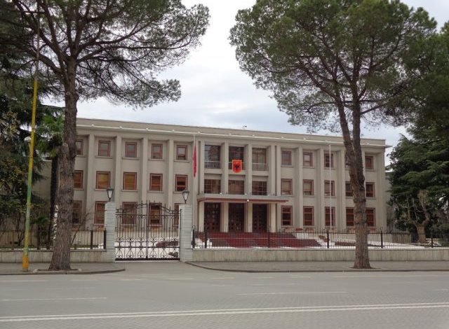 DETAJET/ Presidenti i ri zgjidhet të shtunën?